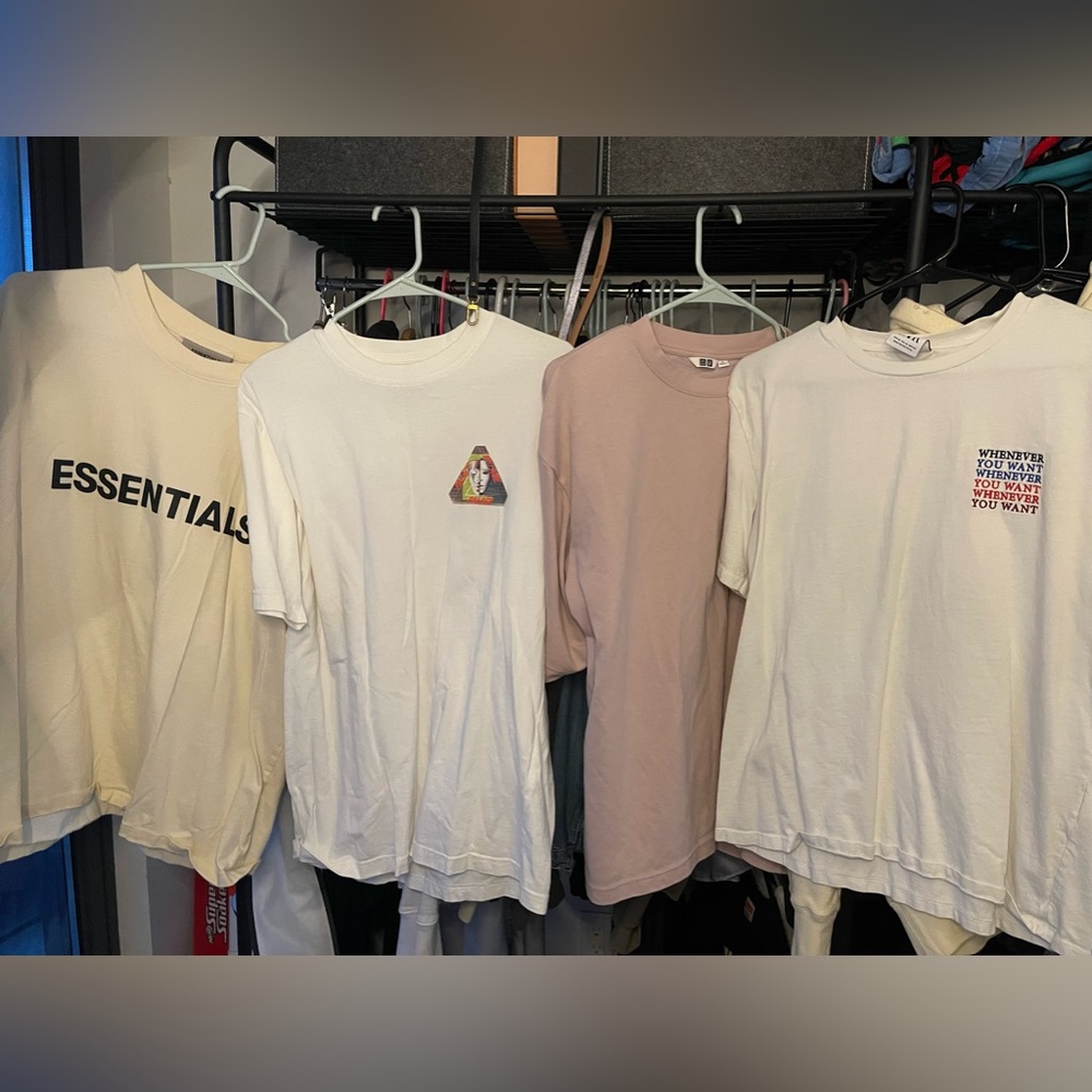 Multiple brand T-shirt bundle +  2 more random t-shirts